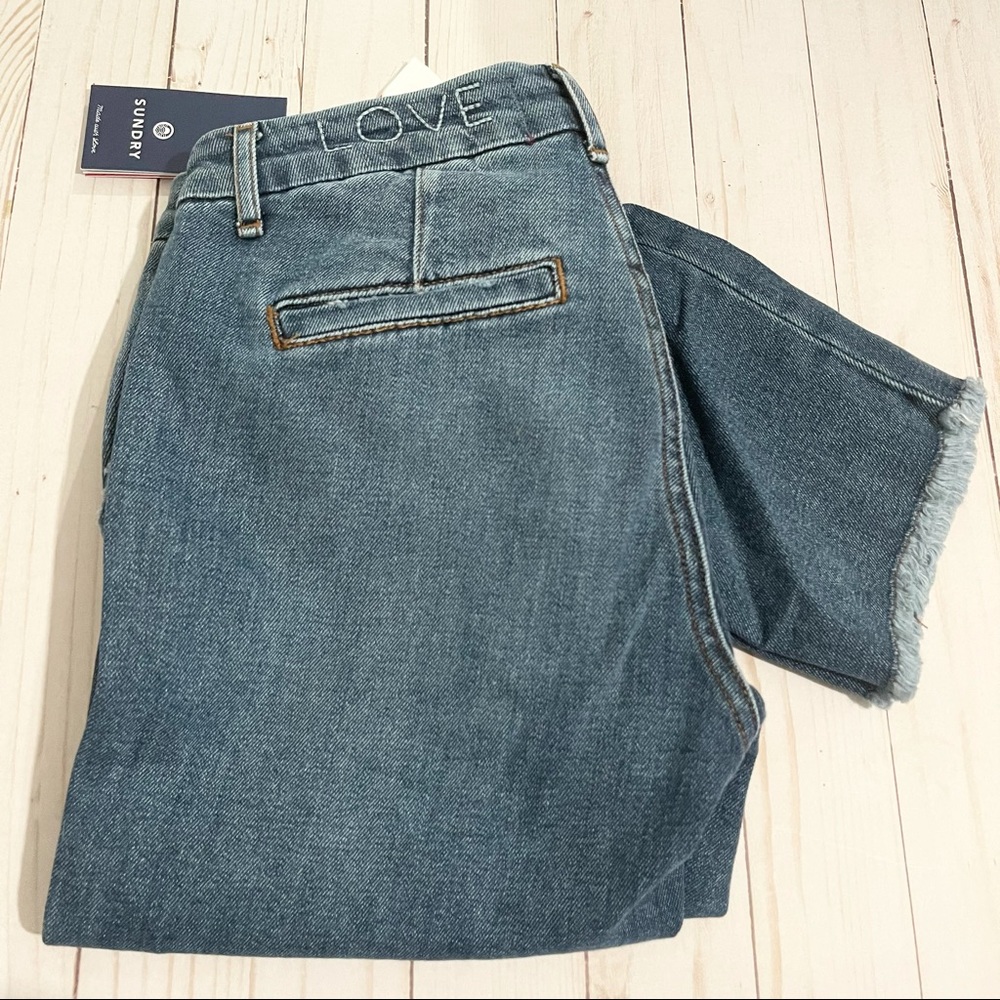 NWT SUNDRY Raw Hem Light Wash Skinny Jeans Size 24